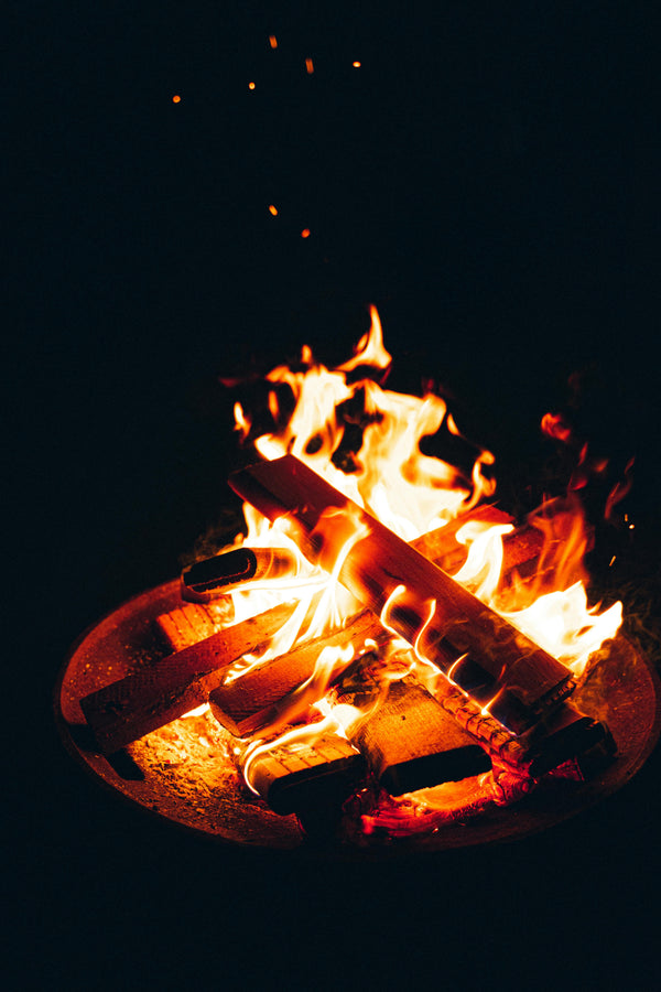 robuste Feuerschale mit Wasserablaufbohrung | Feuerschale für den Garten, Terrasse und Balkon | Ø80cm